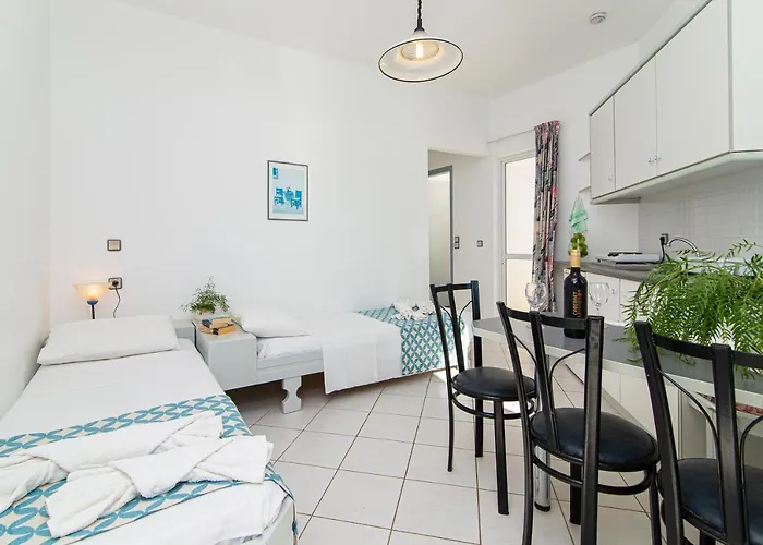 Sunshine Garden Apts